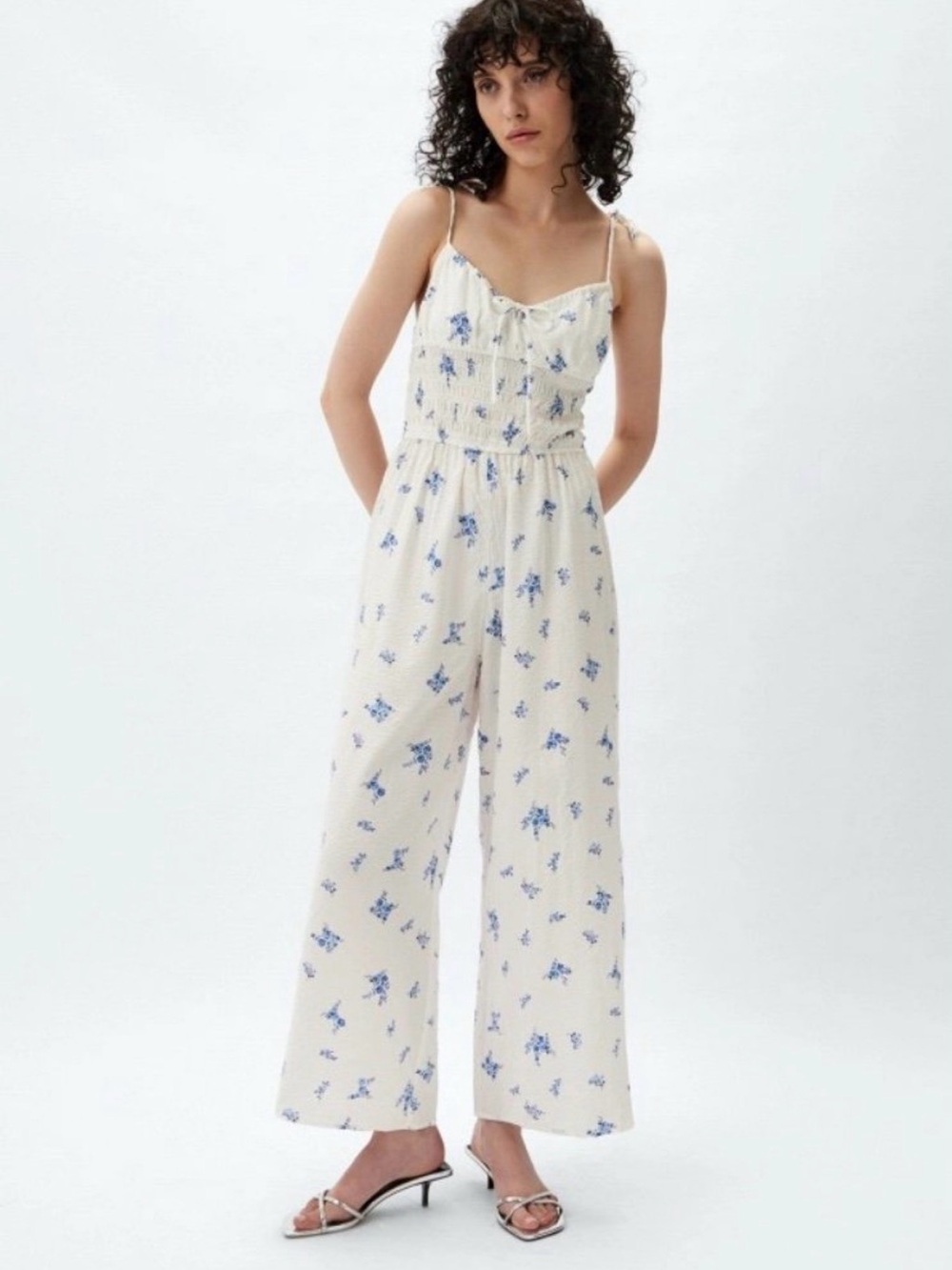 H&M Cottagecore Floral White Wide Leg Jumpsuit M nwt